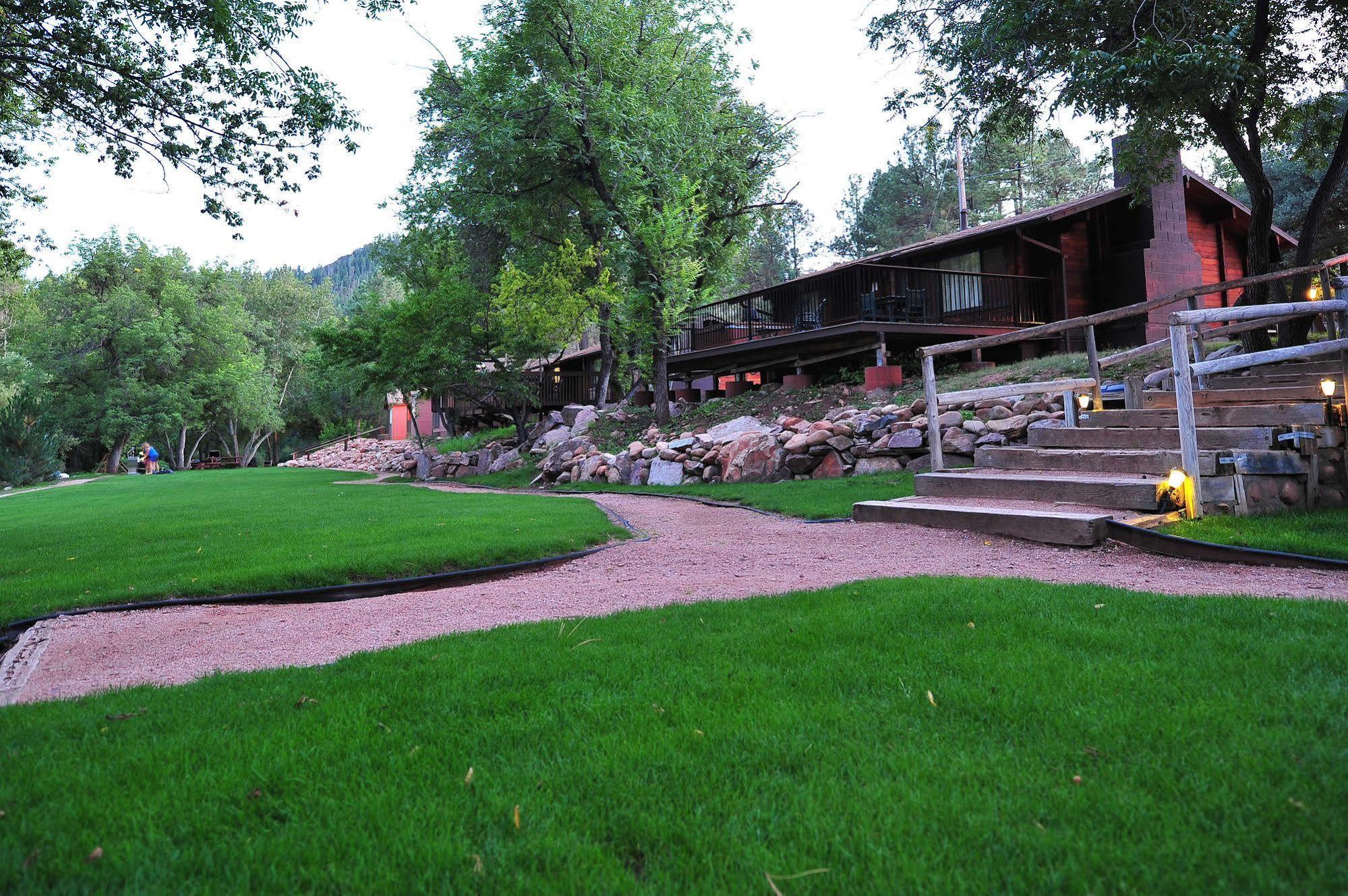 Kohl'S Ranch Lodge Пейсон Экстерьер фото
